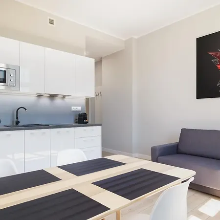 Avenue 22 Apartment *